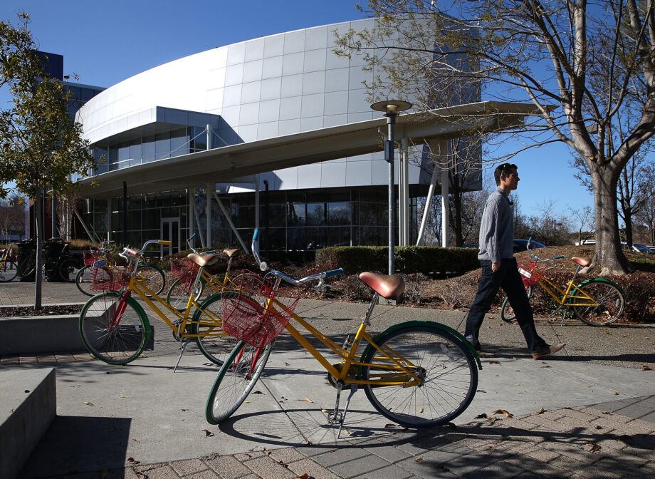 Google Says It Will Run Entirely on Renewable Energy in 2017
