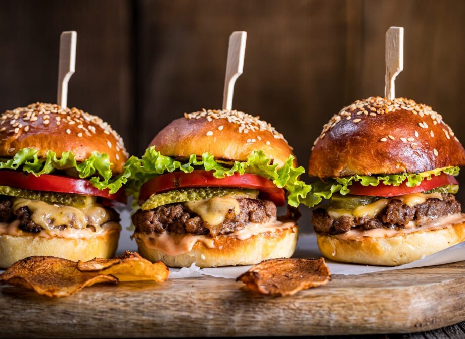 Tradition Energy Advises One of the World’s Largest Casual Dining Brands