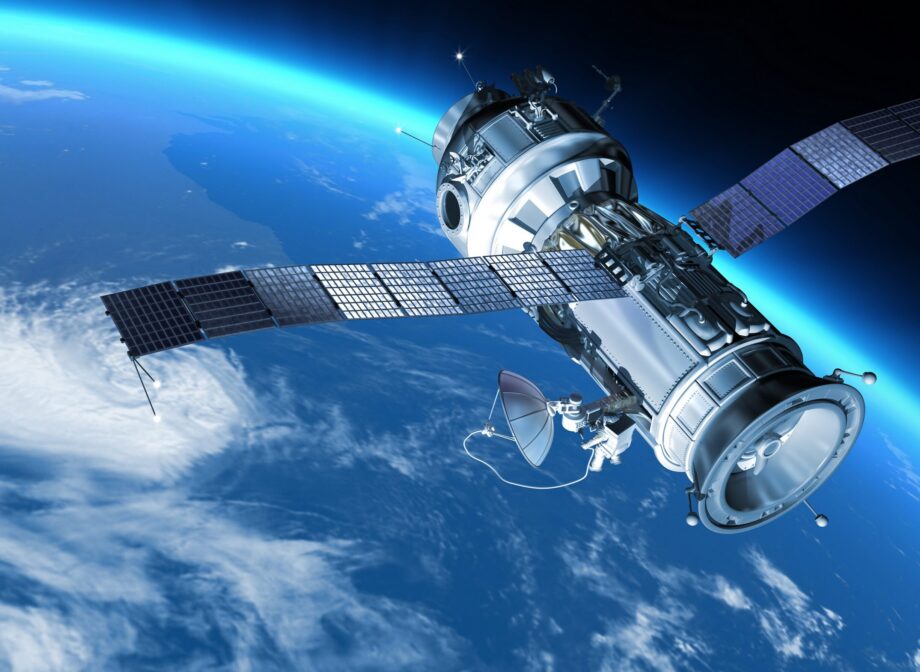 Global Communications Company Achieves 15–20% Lower Electricity Costs