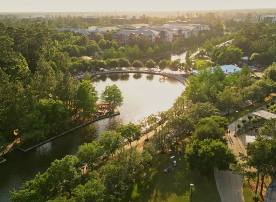 The Woodlands Township Cuts Electricity Rates by 25%